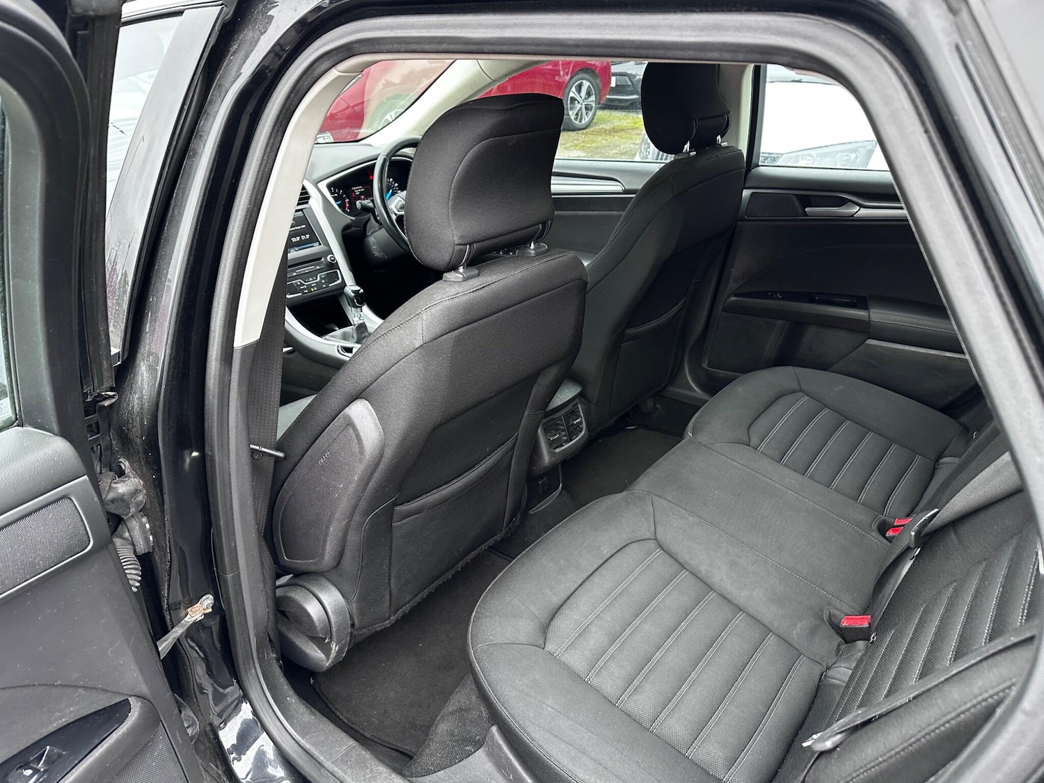 Used Ford Mondeo 2015 for sale - 77808317: Photo 19