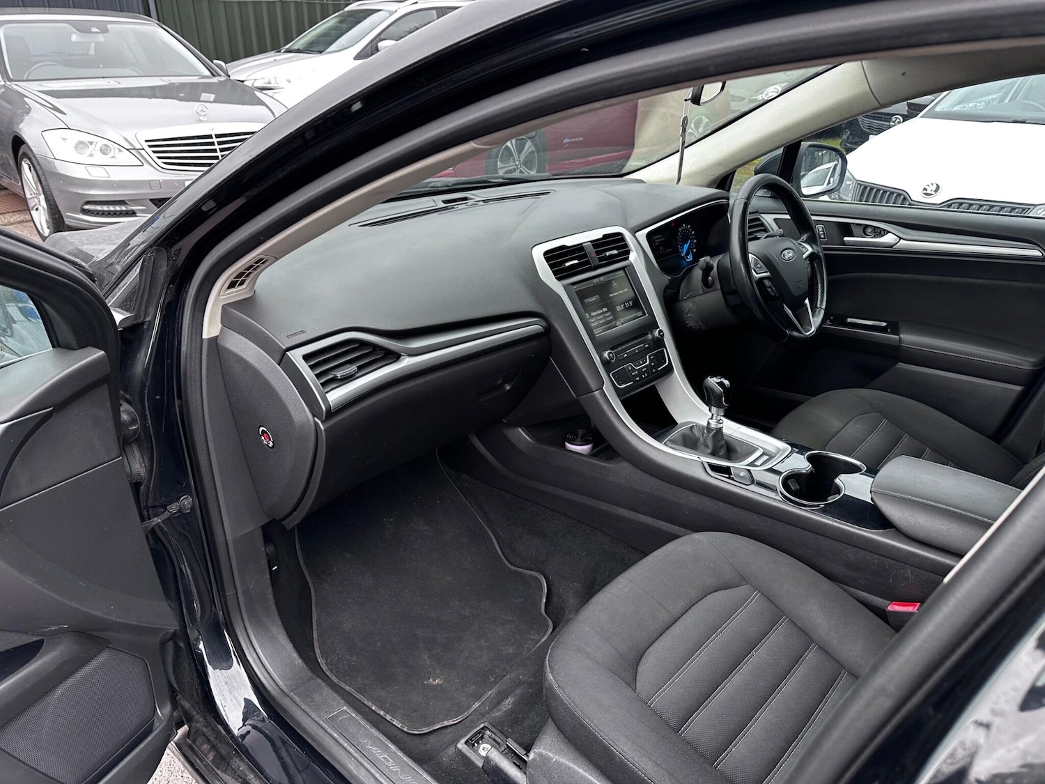 Used Ford Mondeo 2015 for sale - 77808317: Photo 21