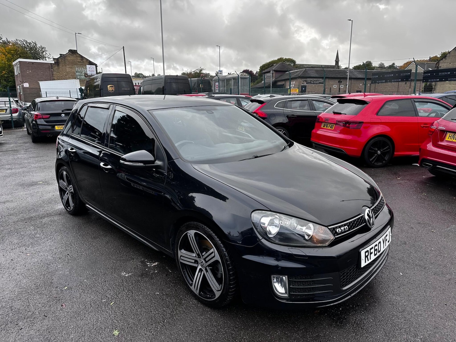 Used Volkswagen Golf 2010 for sale - 76175272: Photo 5