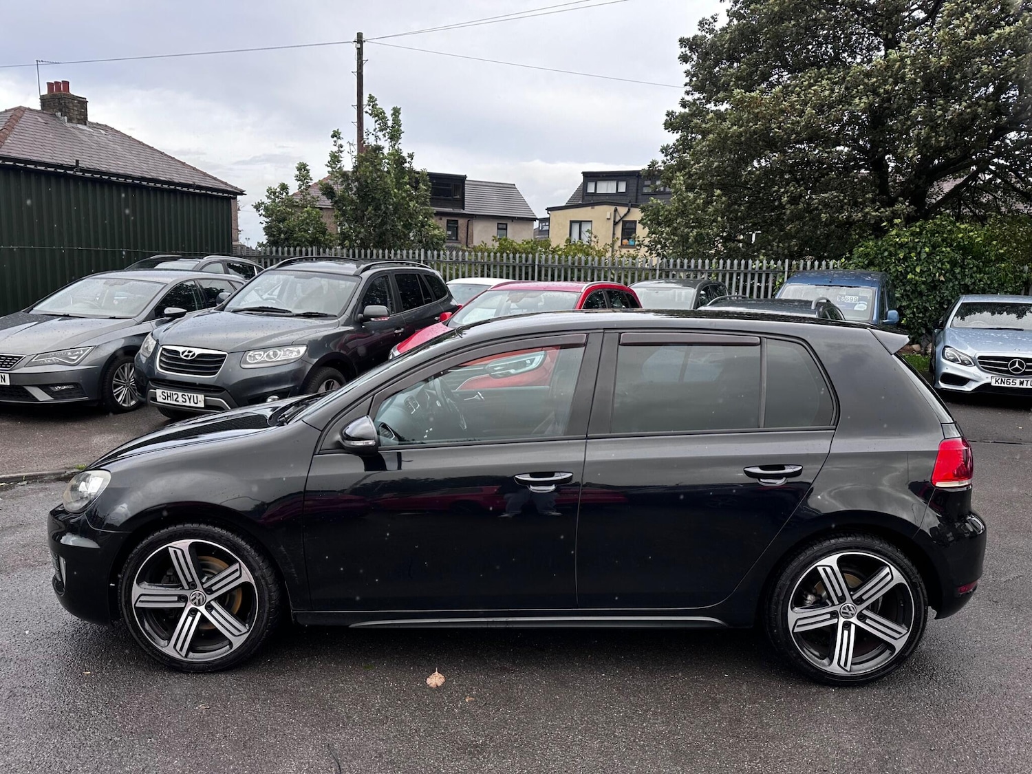 Used Volkswagen Golf 2010 for sale - 76175272: Photo 9