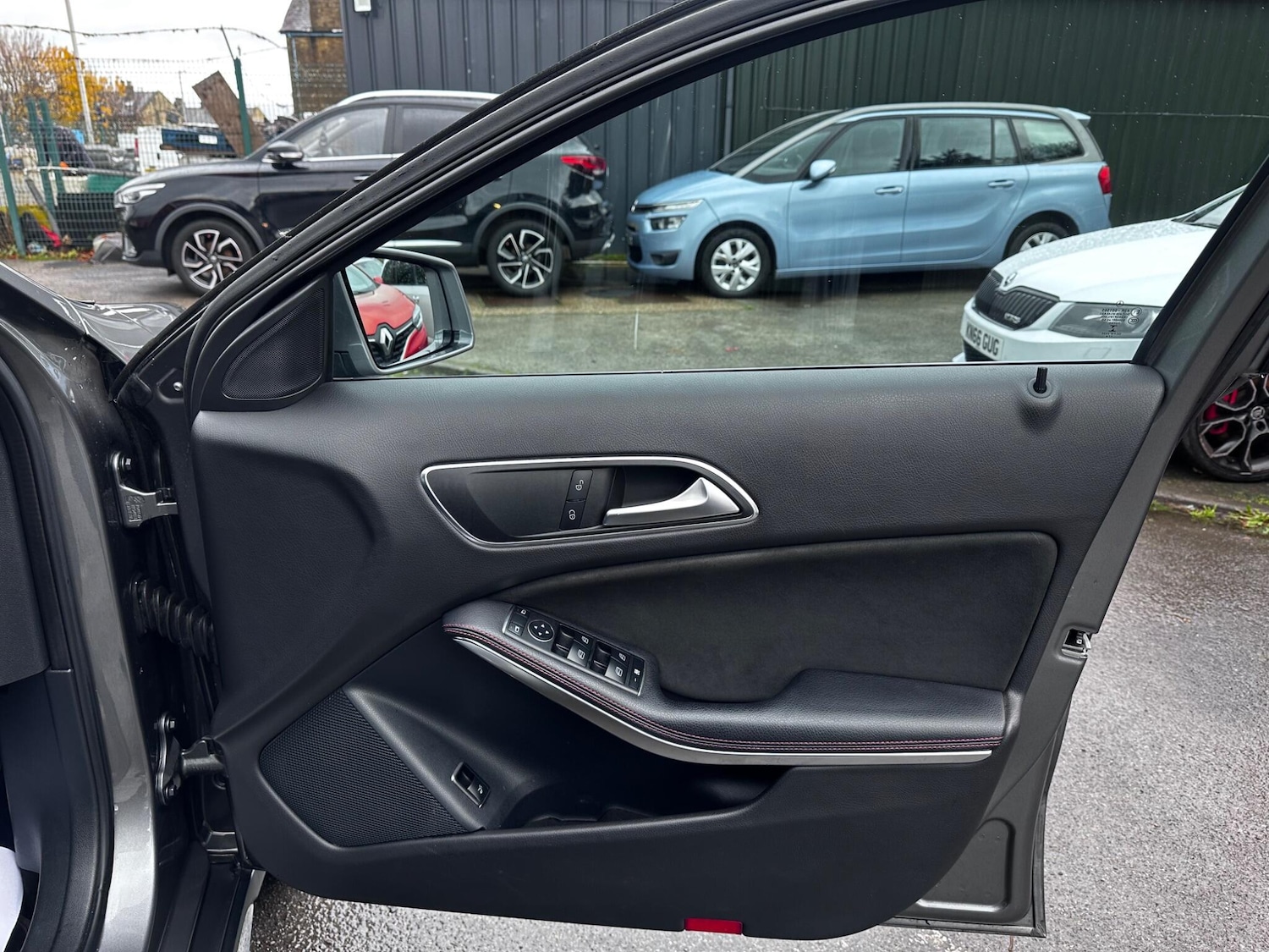 Used Mercedes-Benz GLA 2018 for sale - 76994594: Photo 15