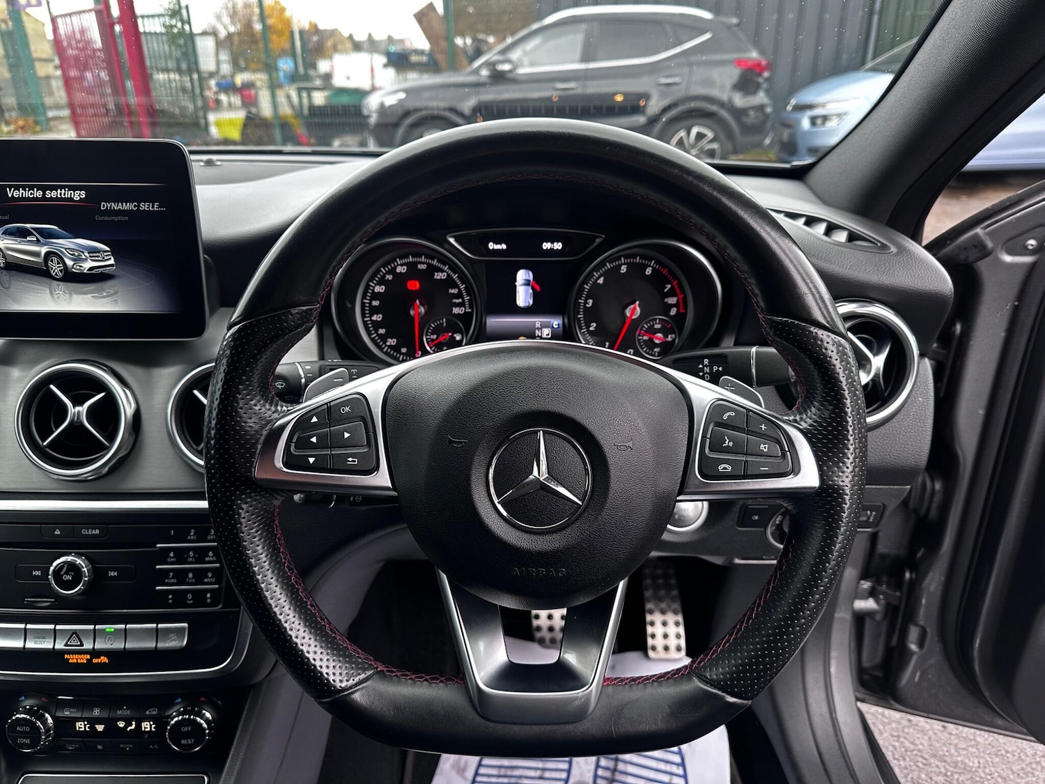 Used Mercedes-Benz GLA 2018 for sale - 76994594: Photo 28