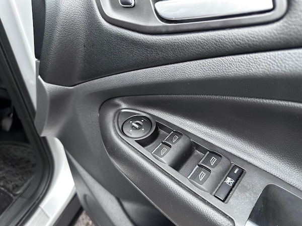 Used Ford Kuga 2014 for sale - 76122467: Photo 18