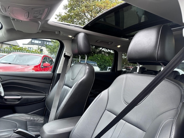 Used Ford Kuga 2014 for sale - 76122467: Photo 32