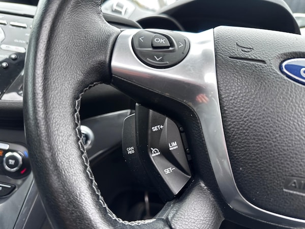 Used Ford Kuga 2014 for sale - 76122467: Photo 37