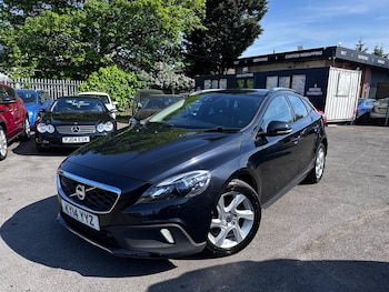 Used Volvo V40 Cross Country 2014 for sale - 75601351: Photo