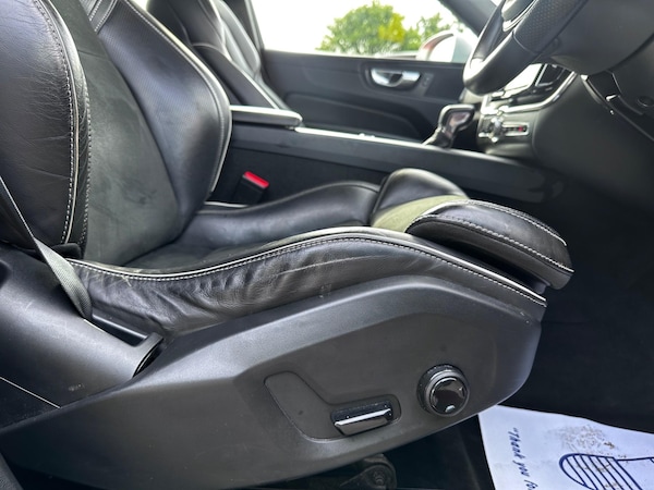 Used Volvo XC60 2019 for sale - 75030705: Photo 19