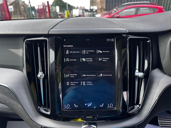 Used Volvo XC60 2019 for sale - 75030705: Photo 33