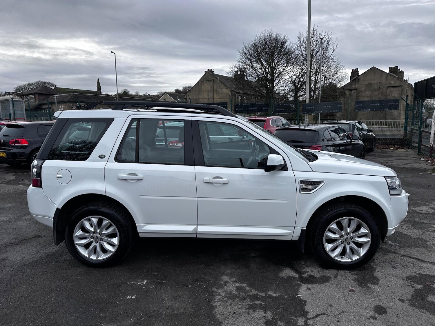 Used Land Rover Freelander 2013 for sale - 76714553: Photo 11