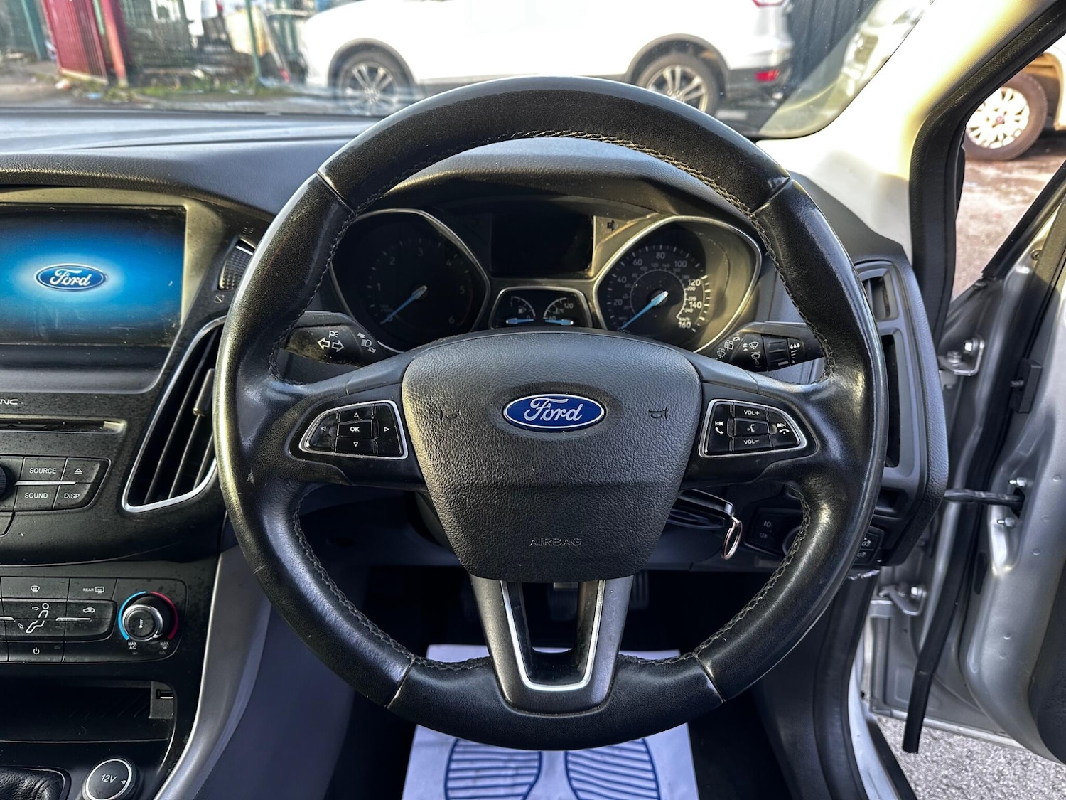 Used Ford Focus for sale - 77892874: Photo 24
