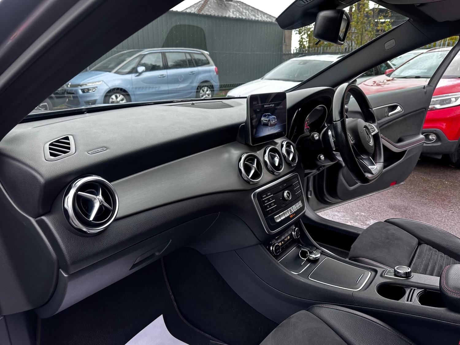 Used Mercedes-Benz GLA 2018 for sale - 76440466: Photo 25