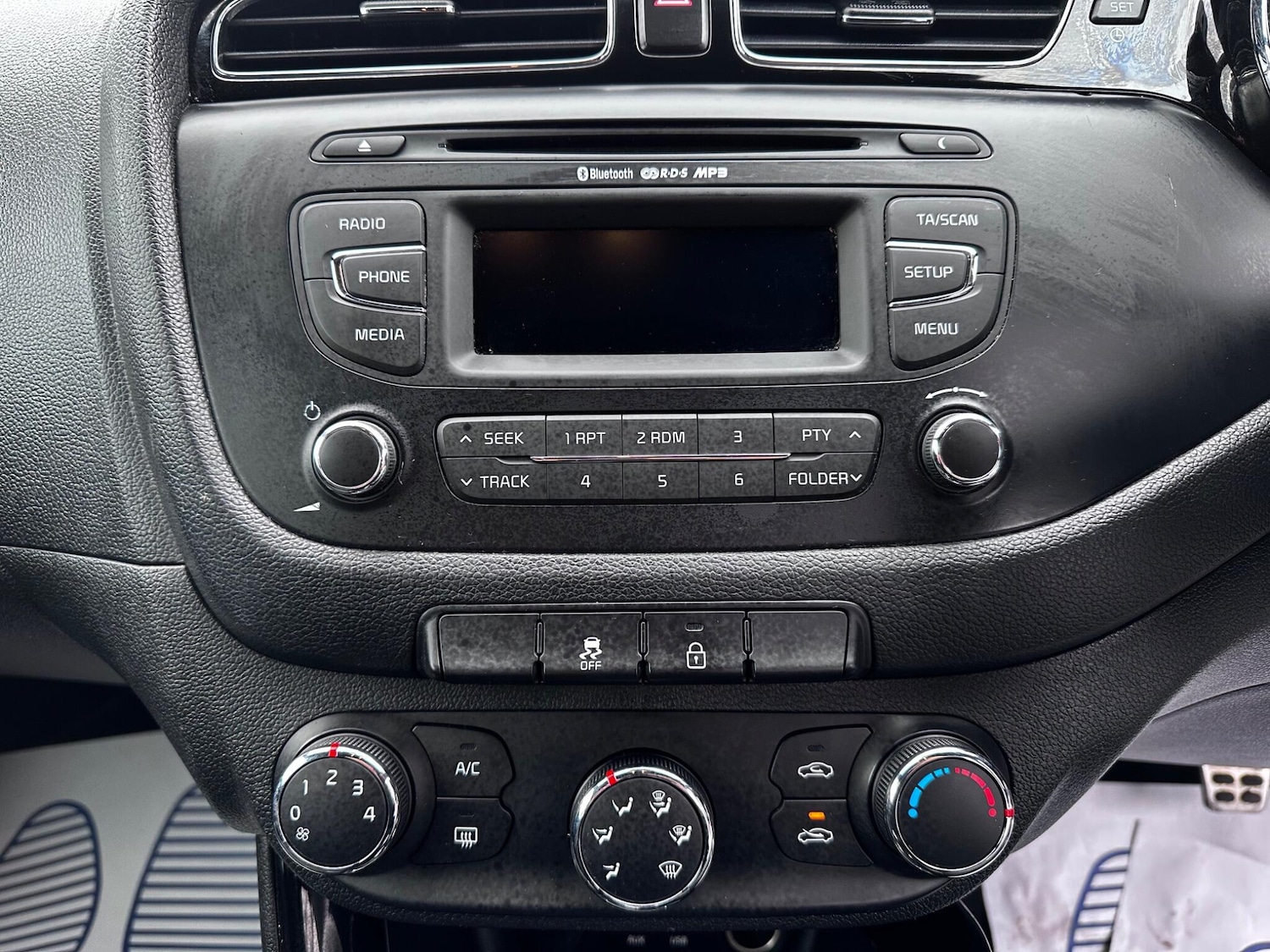 Used Kia Pro Ceed 2014 for sale - 76701598: Photo 27