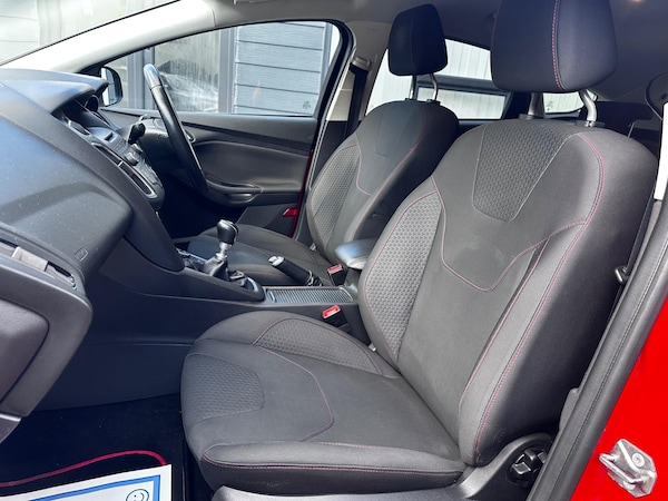 Used Ford Focus 2015 for sale - 76020661: Photo 23