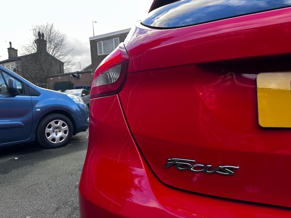Used Ford Focus 2015 for sale - 76020661: Photo 9