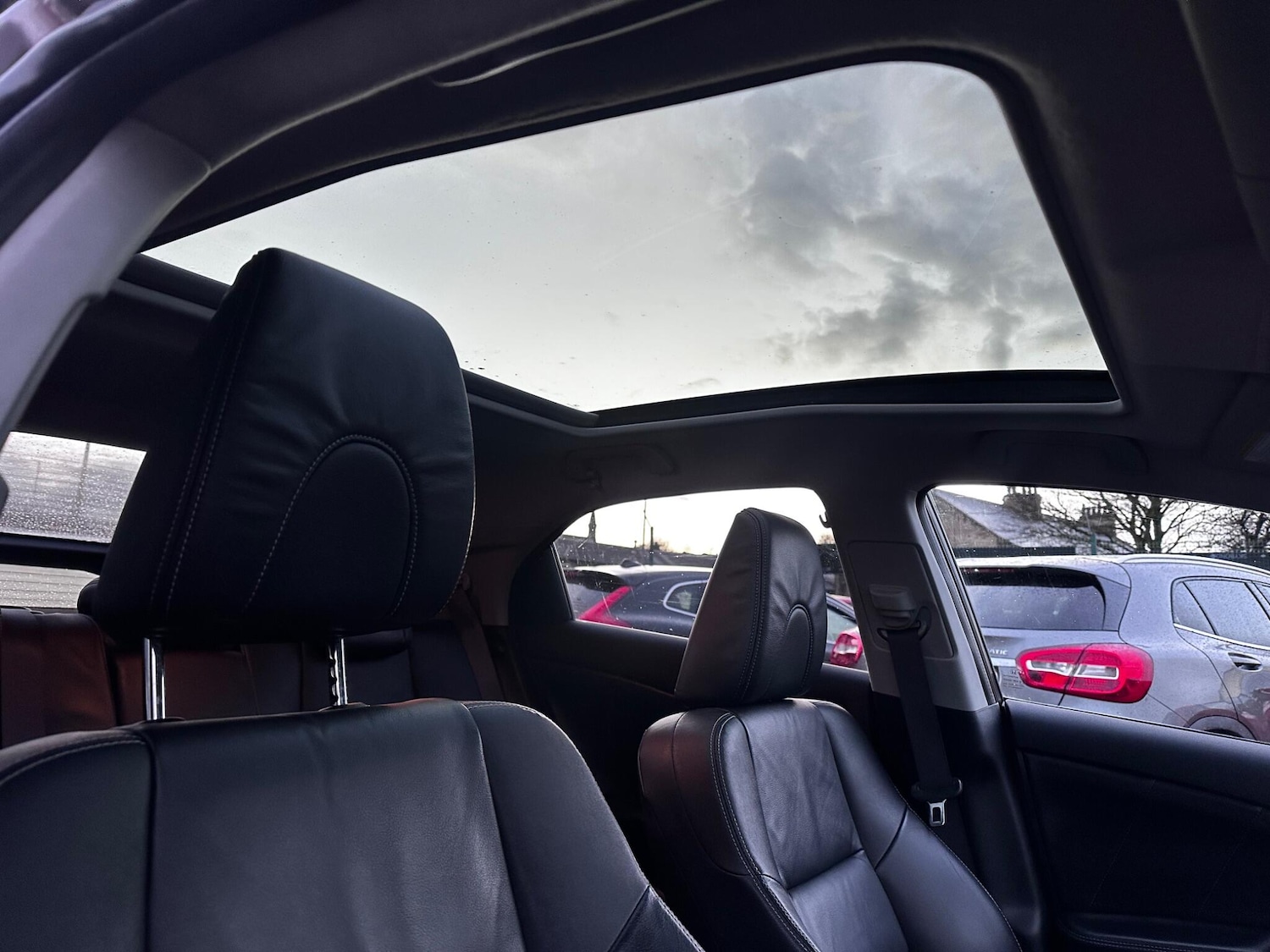 Used Honda Civic 2012 for sale - 76620320: Photo 18