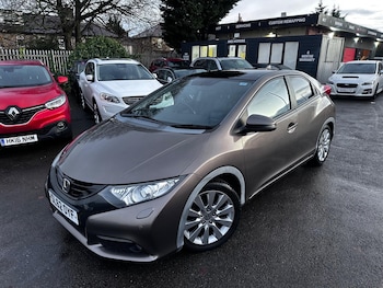 Used Honda Civic 2012 for sale - 76620320: Photo