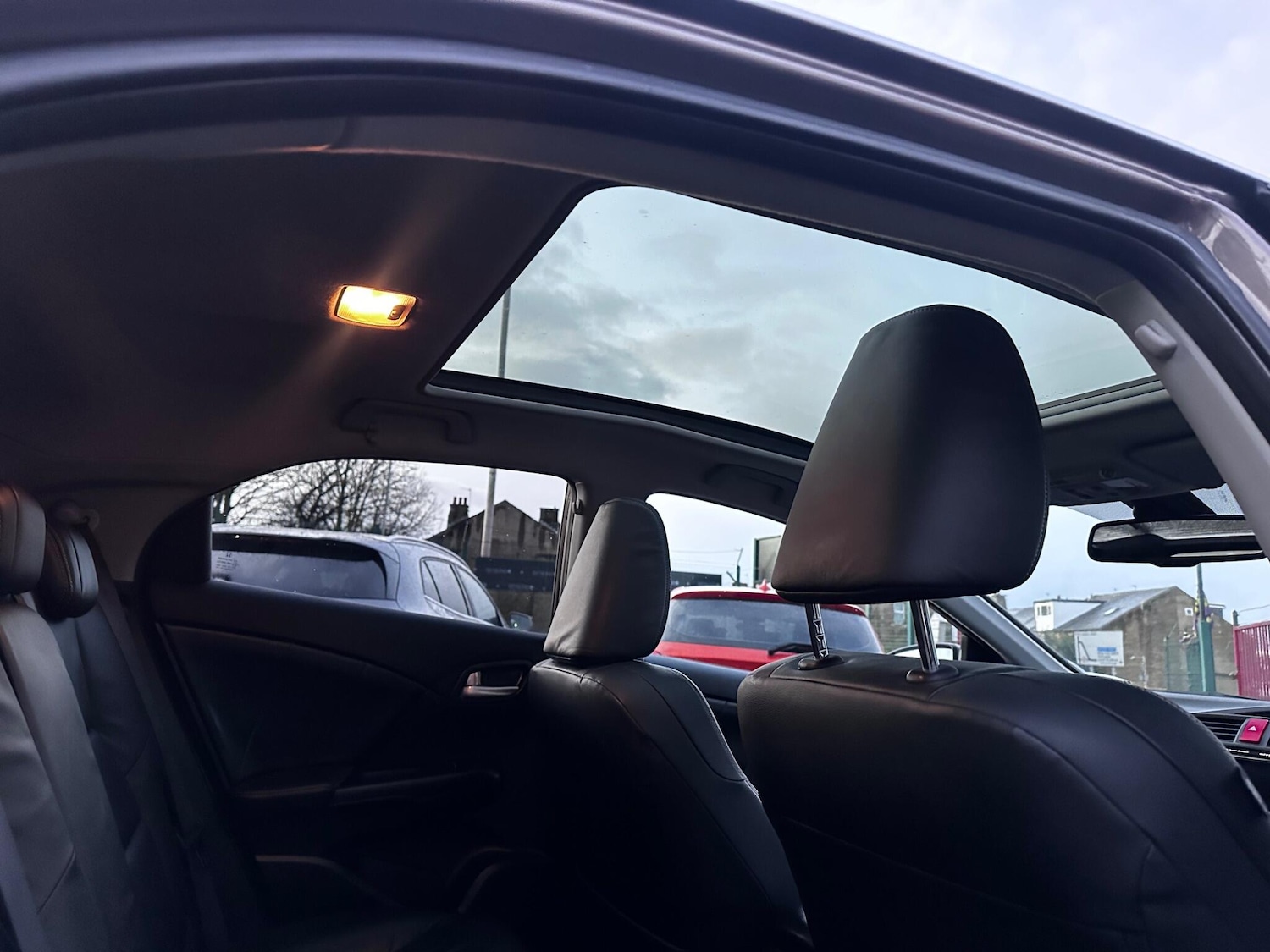 Used Honda Civic 2012 for sale - 76620320: Photo 21