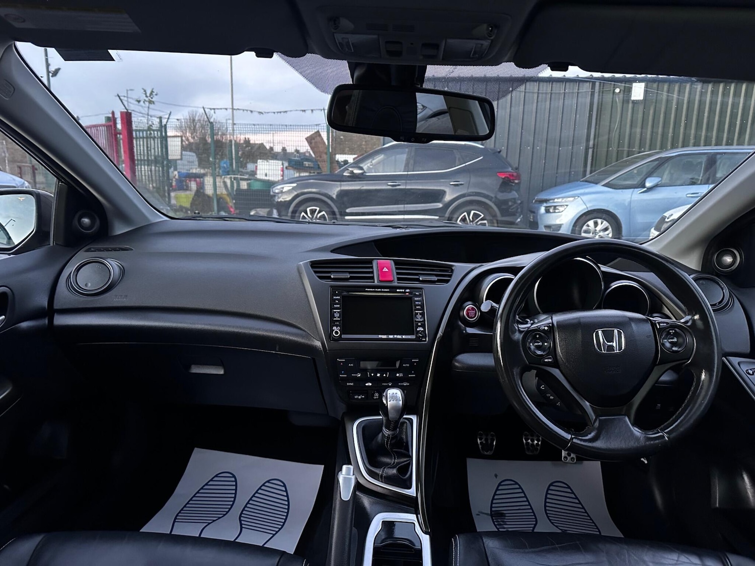 Used Honda Civic 2012 for sale - 76620320: Photo 27