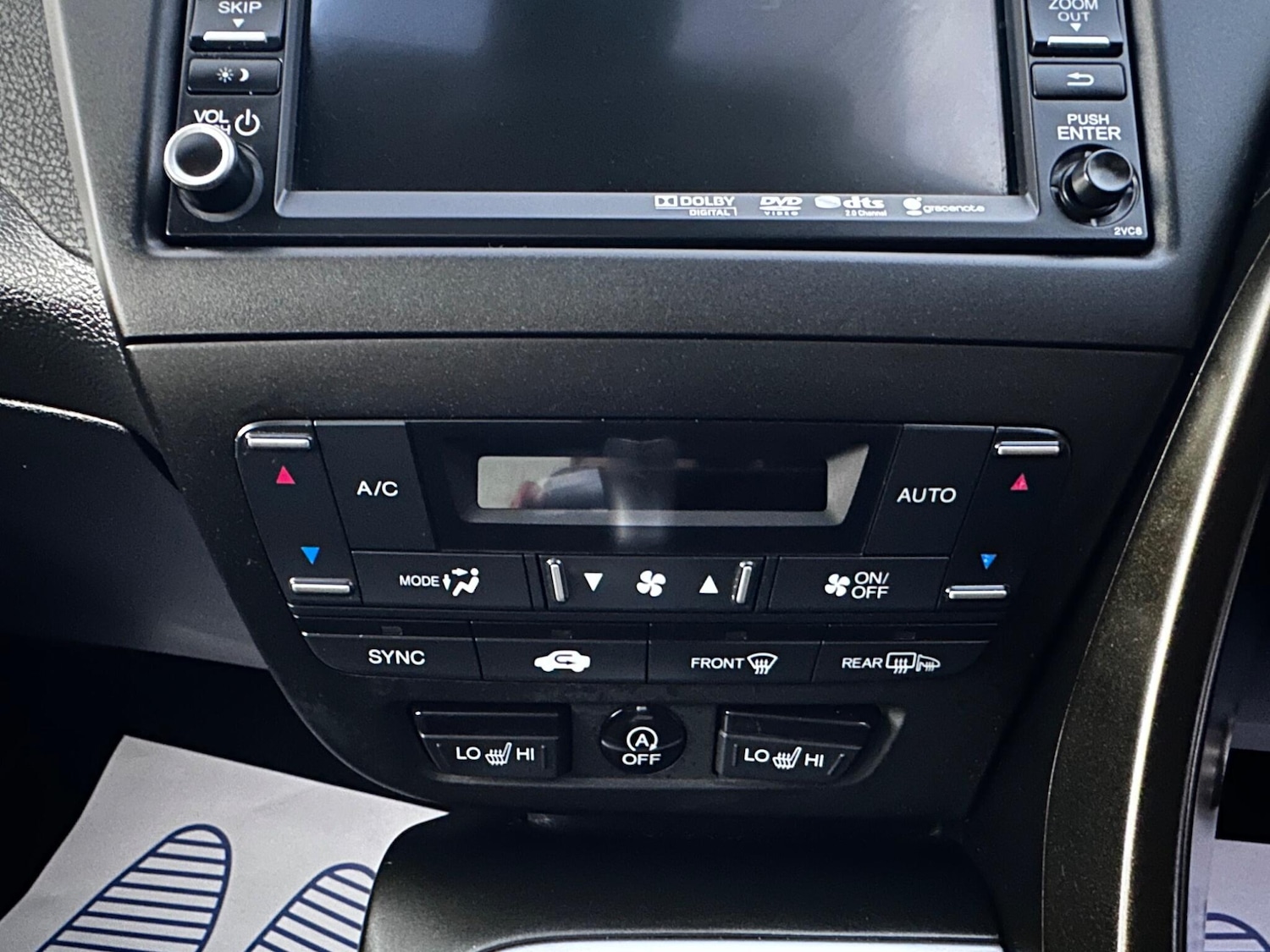 Used Honda Civic 2012 for sale - 76620320: Photo 33