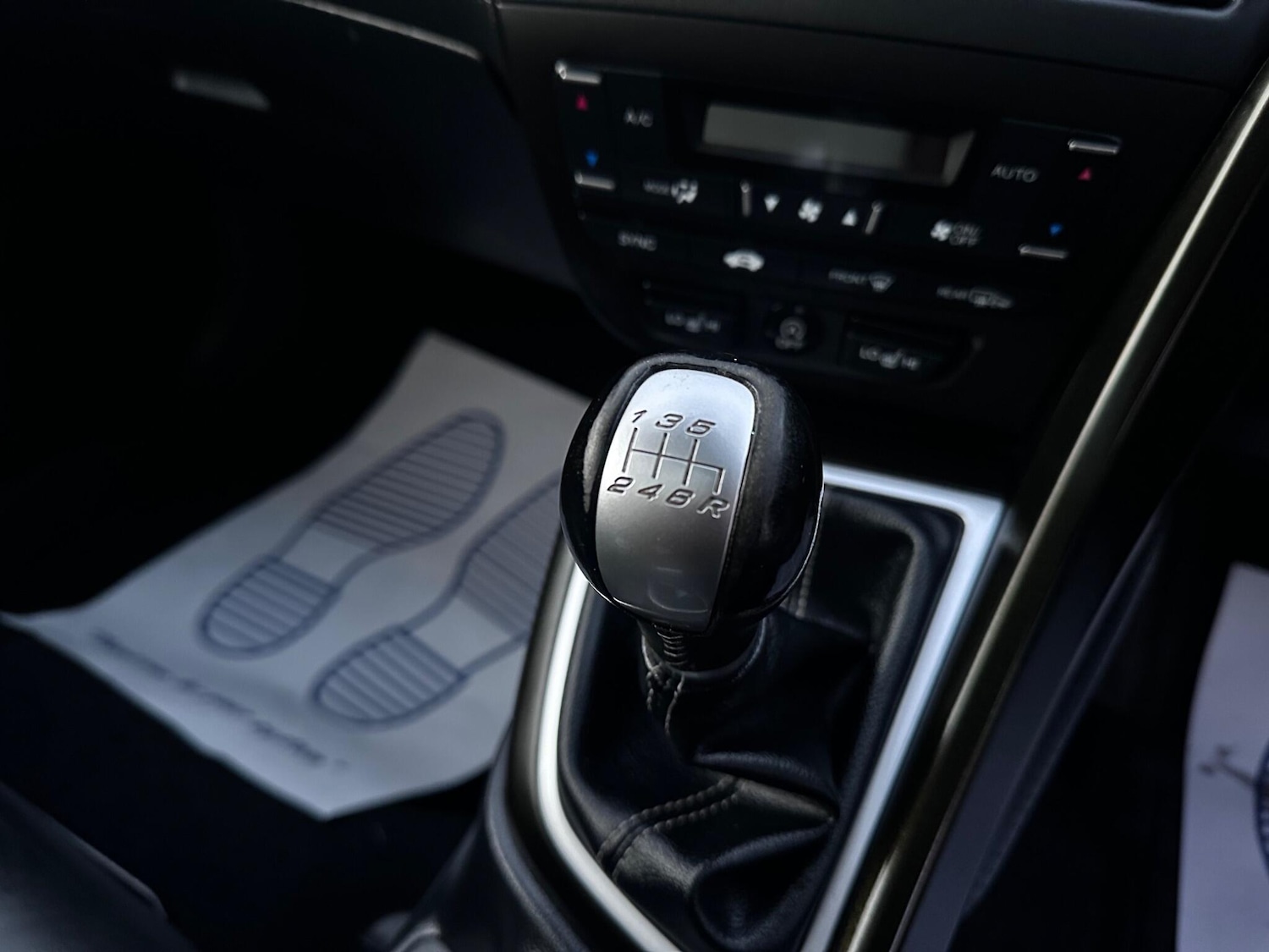 Used Honda Civic 2012 for sale - 76620320: Photo 34