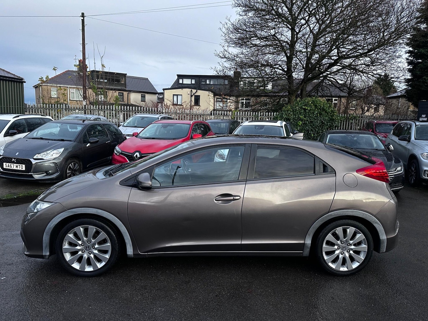 Used Honda Civic 2012 for sale - 76620320: Photo 7