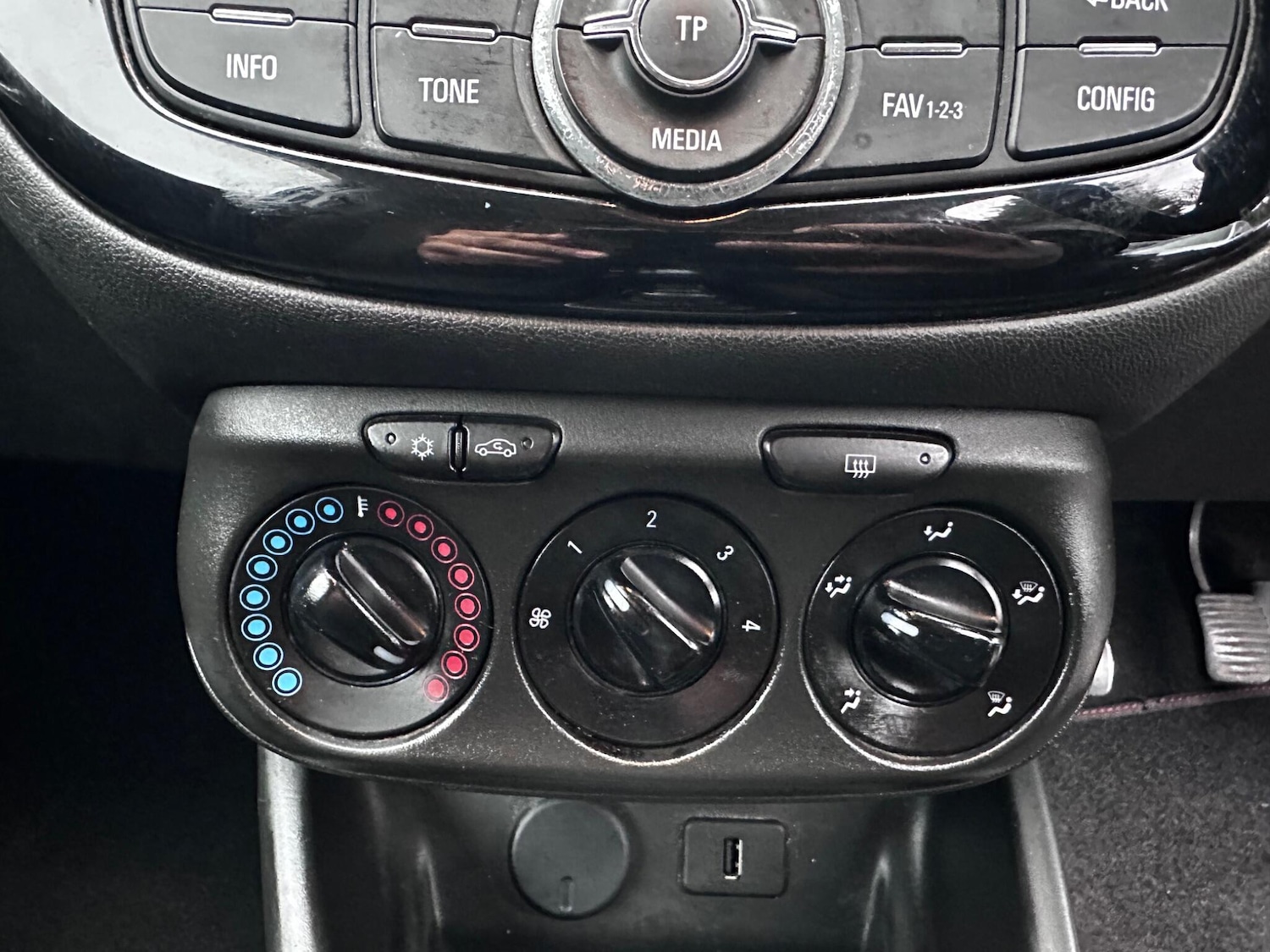 Used Vauxhall Corsa Van for sale - 78007687: Photo 17