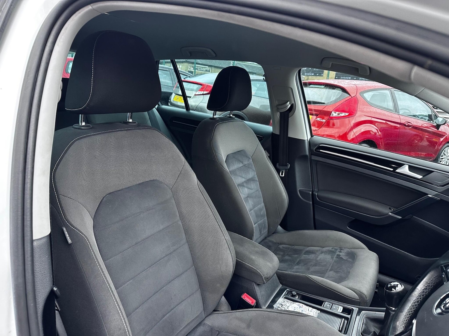 Used Volkswagen Golf 2015 for sale - 77455139: Photo 18