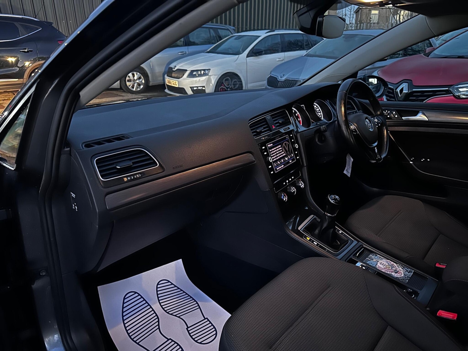 Used Volkswagen Golf 2017 for sale - 77598534: Photo 21