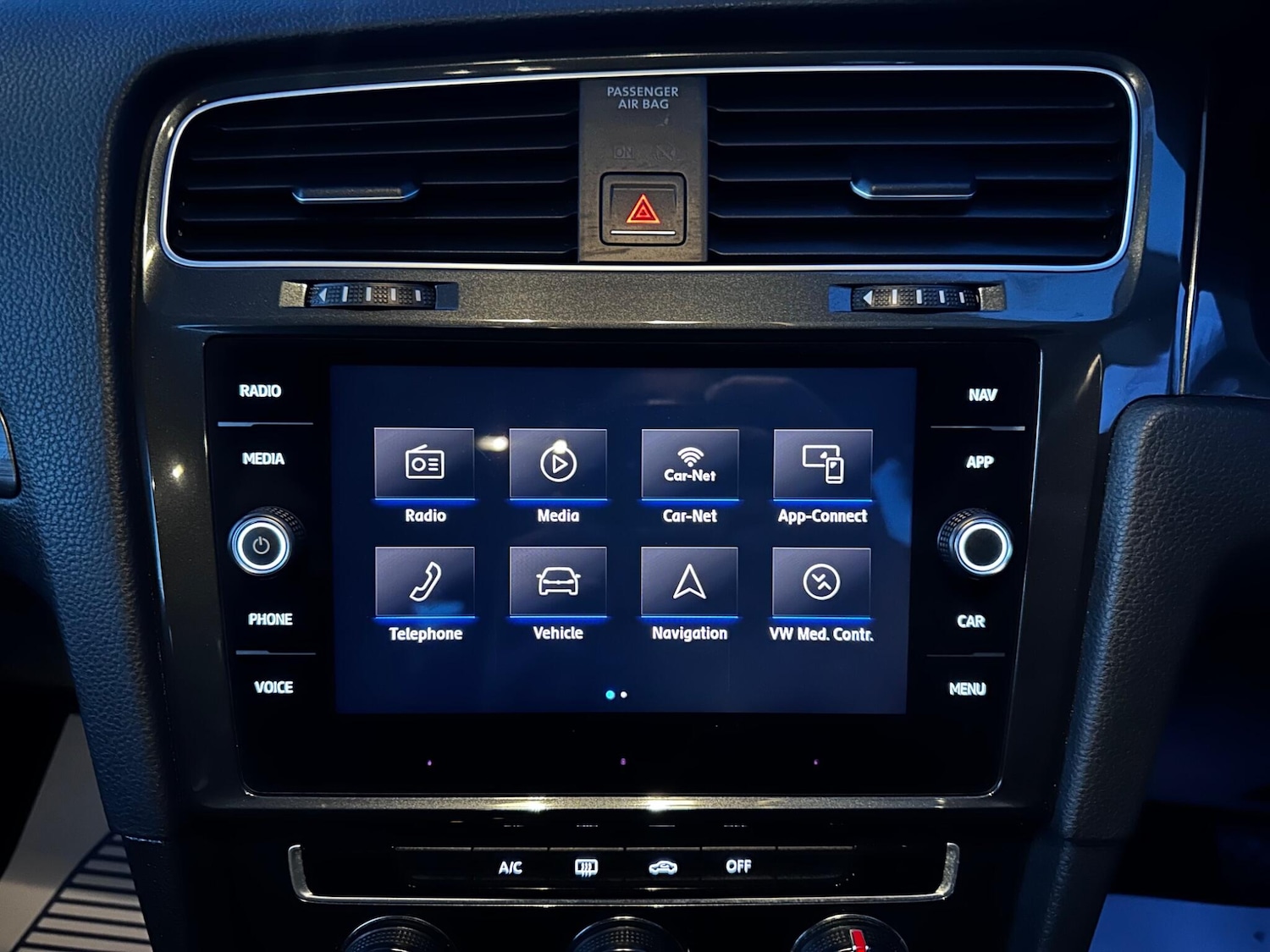 Used Volkswagen Golf 2017 for sale - 77598534: Photo 25