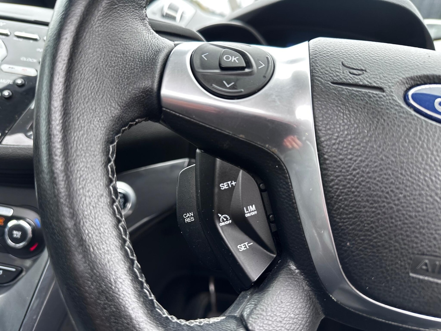 Used Ford Kuga 2014 for sale - 77455835: Photo 38