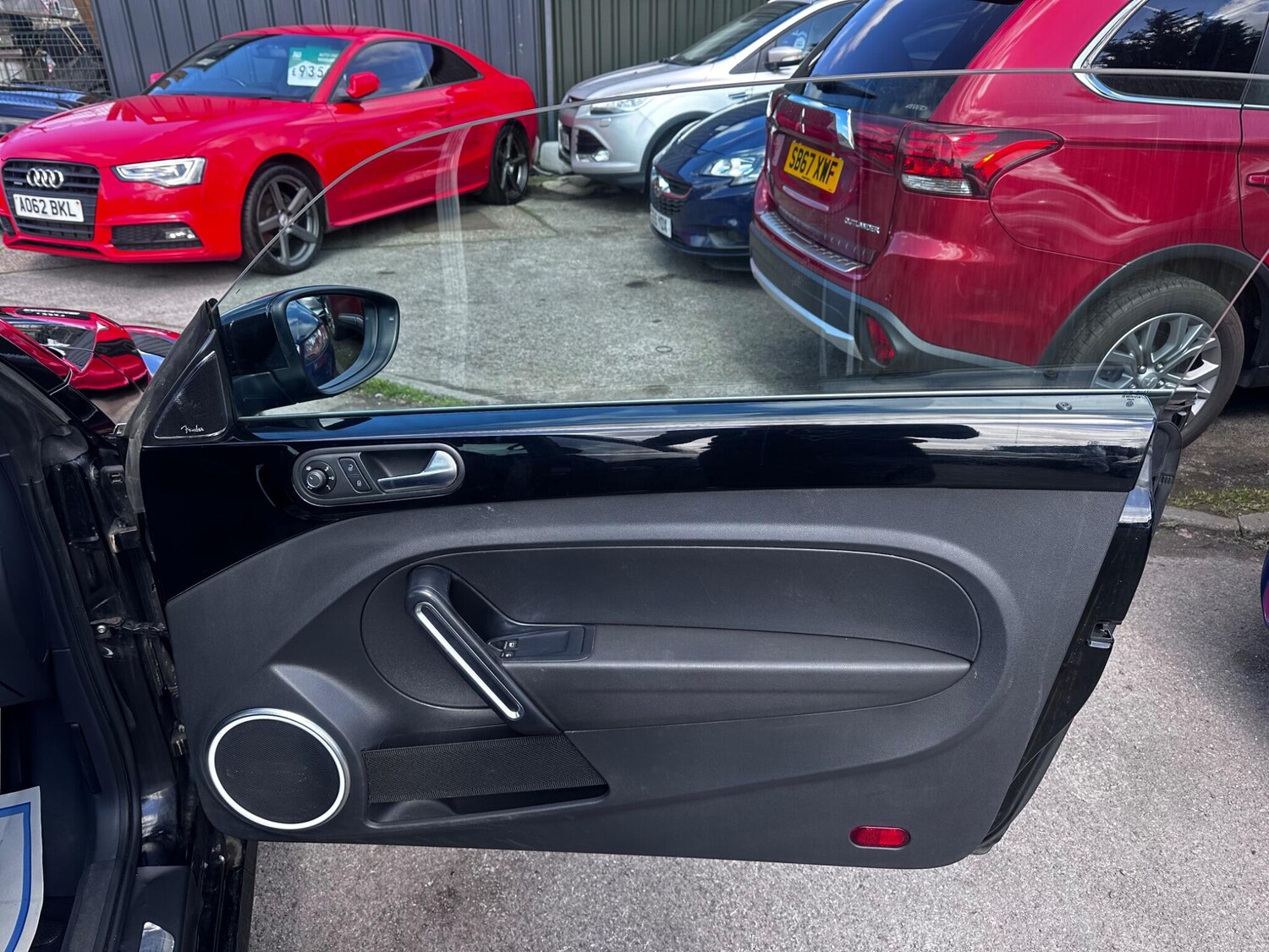 Used Volkswagen Beetle for sale - 78214623: Photo 14