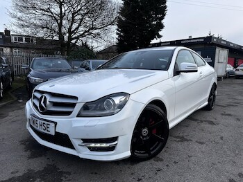 Used Mercedes-Benz C Class 2015 for sale - 77559094: Photo
