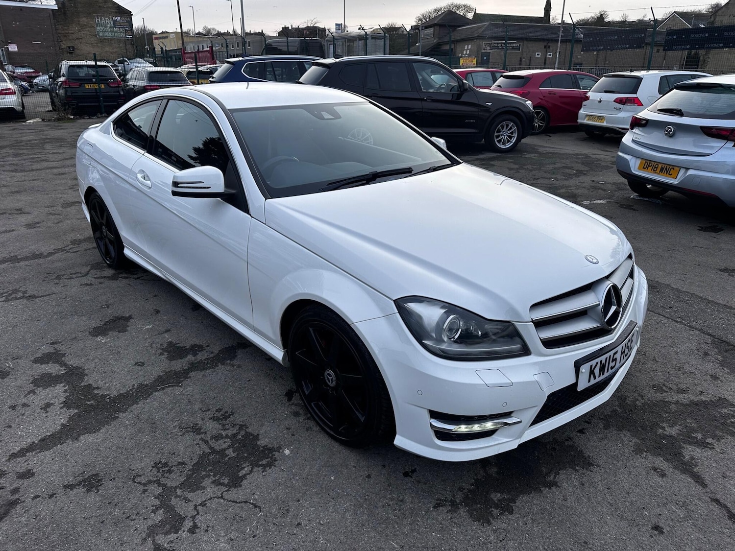 Used Mercedes-Benz C Class 2015 for sale - 77559094: Photo 6