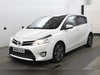 Used Toyota Verso 2016 for sale - 79248419: Photo