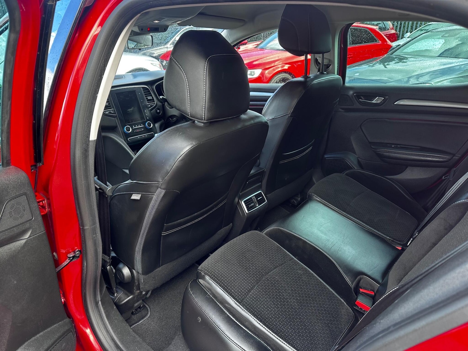 Used Renault Megane 2017 for sale - 77054138: Photo 19