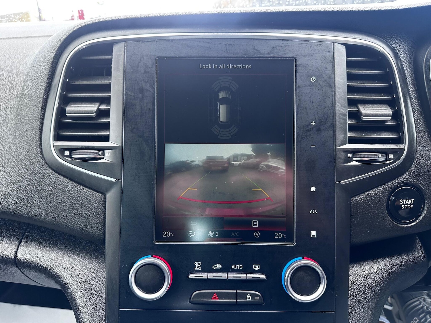 Used Renault Megane 2017 for sale - 77054138: Photo 25