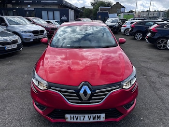 Used Renault Megane 2017 for sale - 77054138: Photo