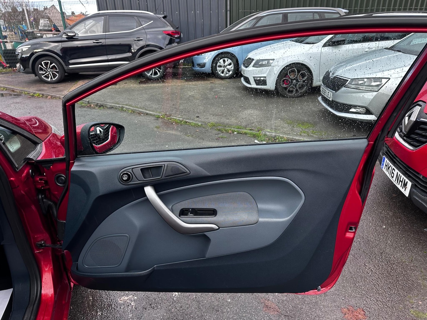 Used Ford Fiesta 2009 for sale - 76689308: Photo 13