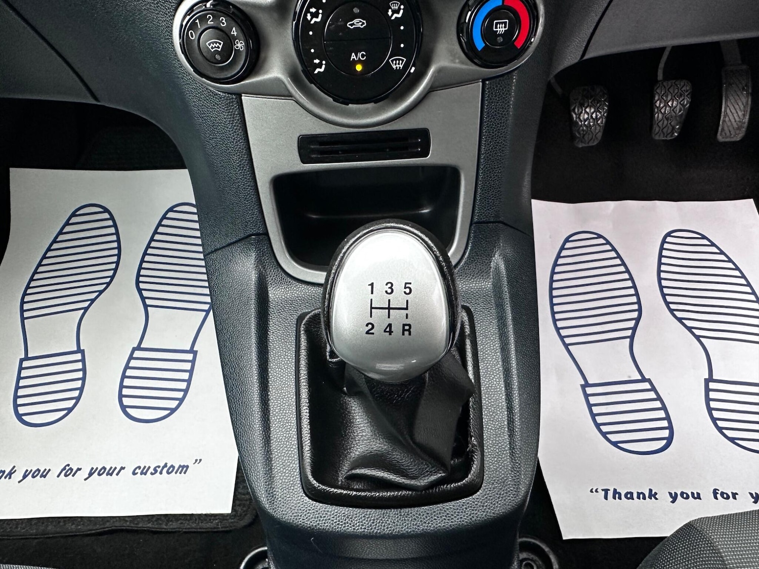 Used Ford Fiesta 2009 for sale - 76689308: Photo 24