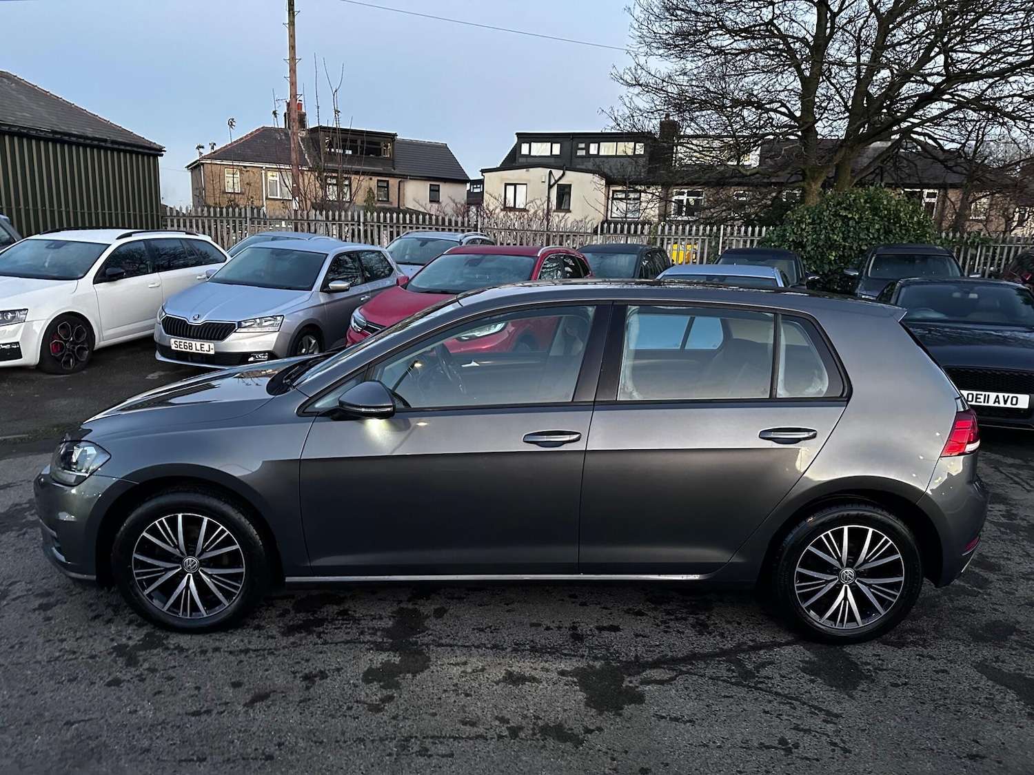 Used Volkswagen Golf for sale - 76701712: Photo 5