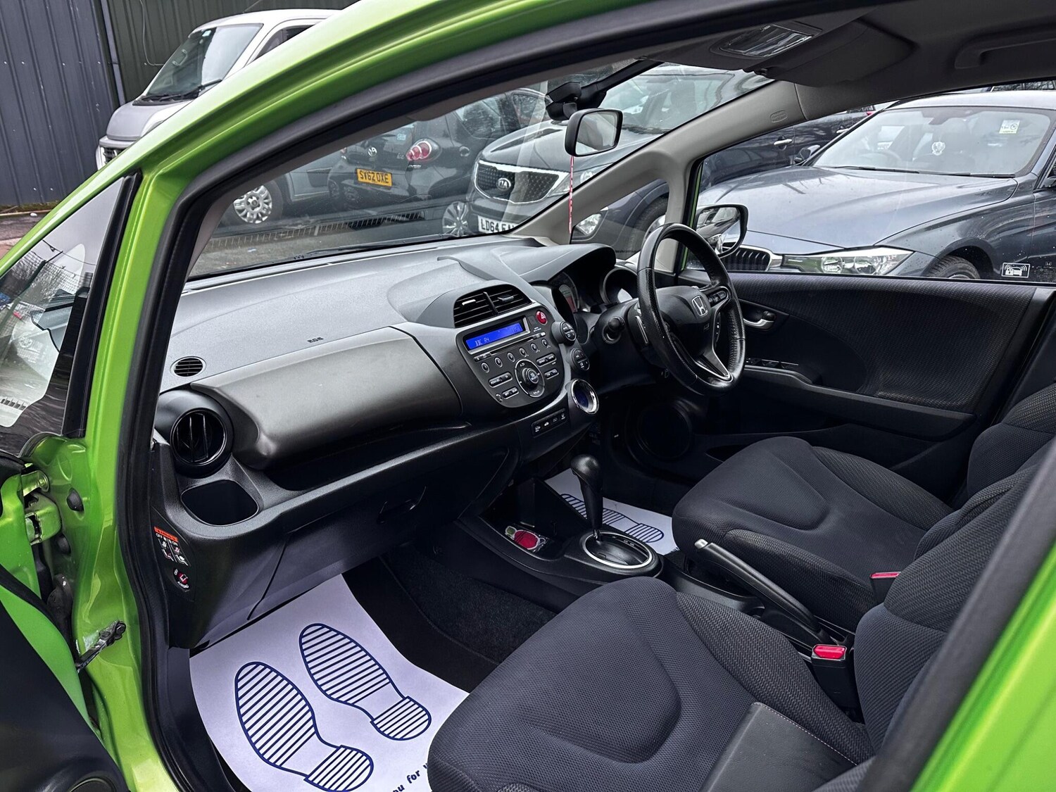 Used Honda Jazz 2012 for sale - 77455563: Photo 22