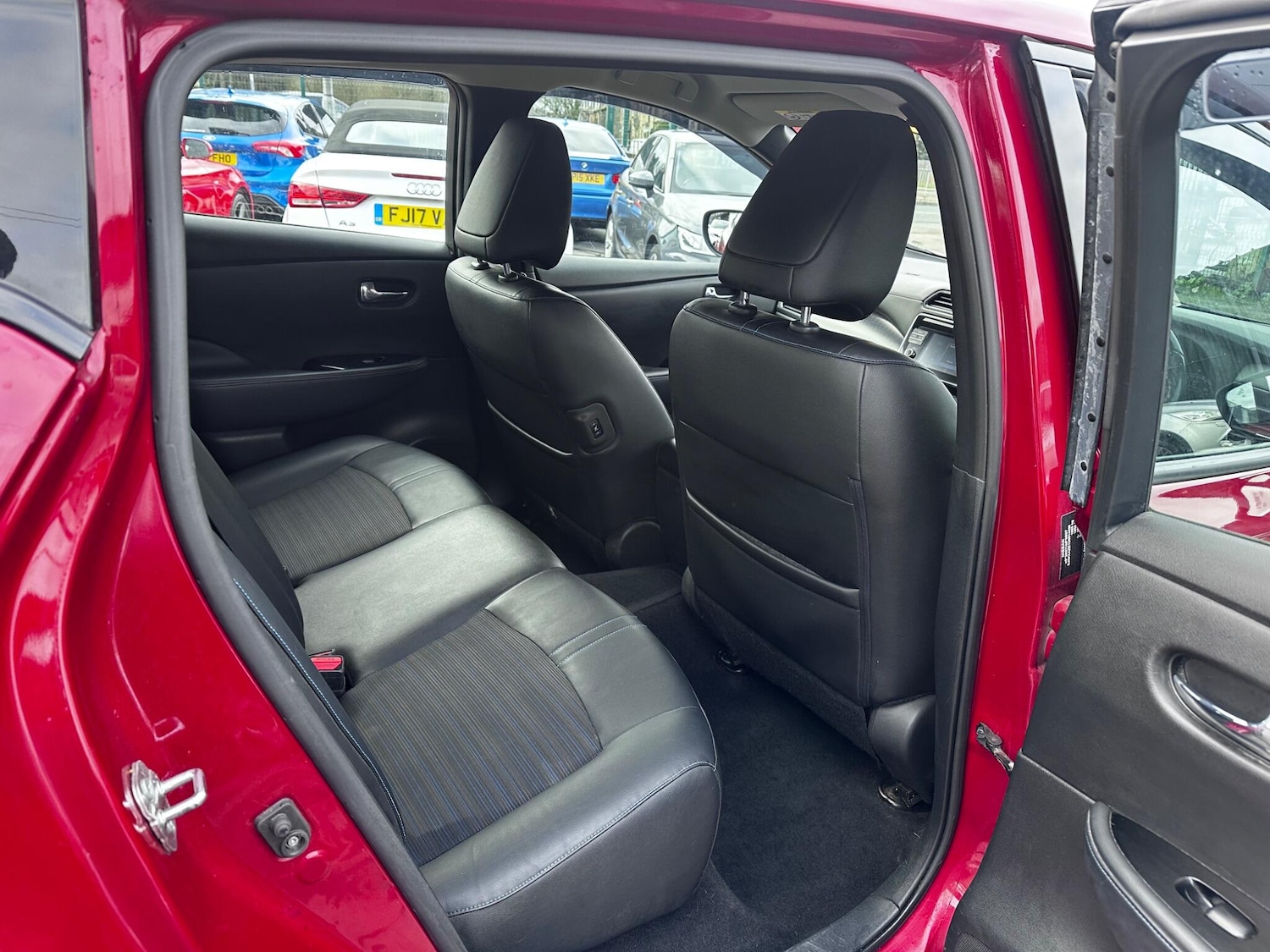 Used Nissan Leaf for sale - 77809029: Photo 18