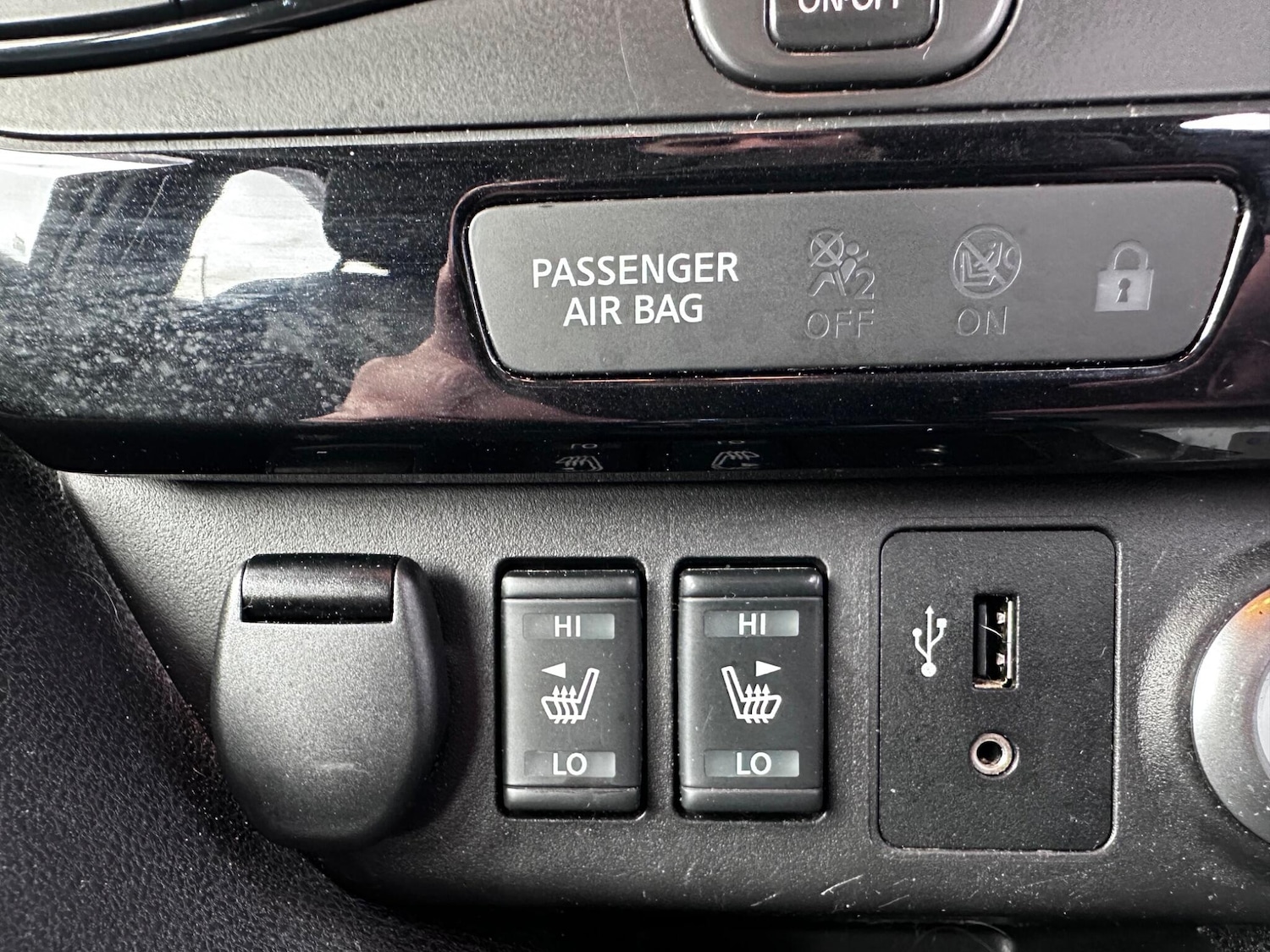 Used Nissan Leaf for sale - 77809029: Photo 32