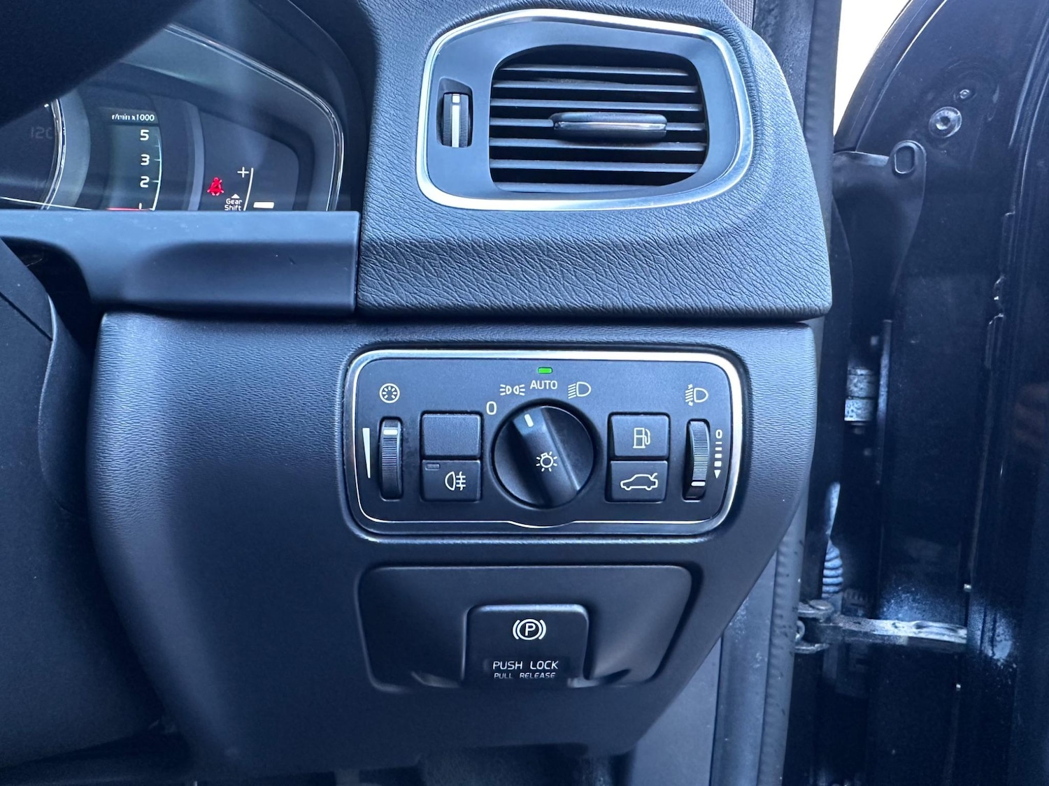 Vehicle 34
