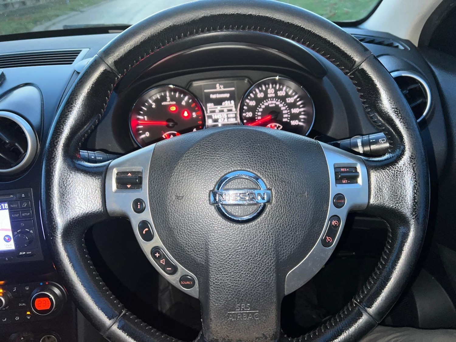 Used Nissan Qashqai+2 2010 for sale - 77175303: Photo 21