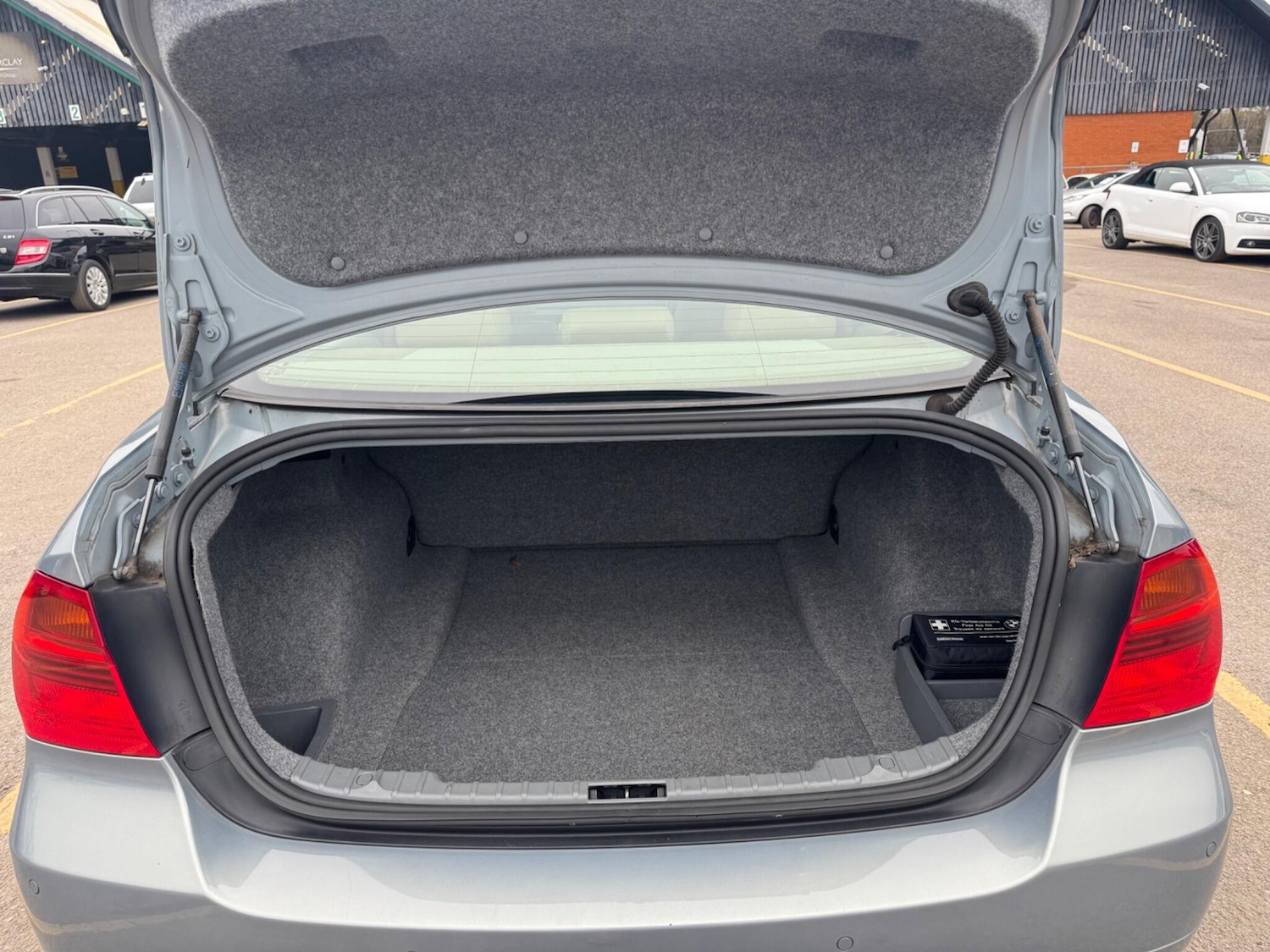 Used BMW 3 Series 2007 for sale - 77611448: Photo 27