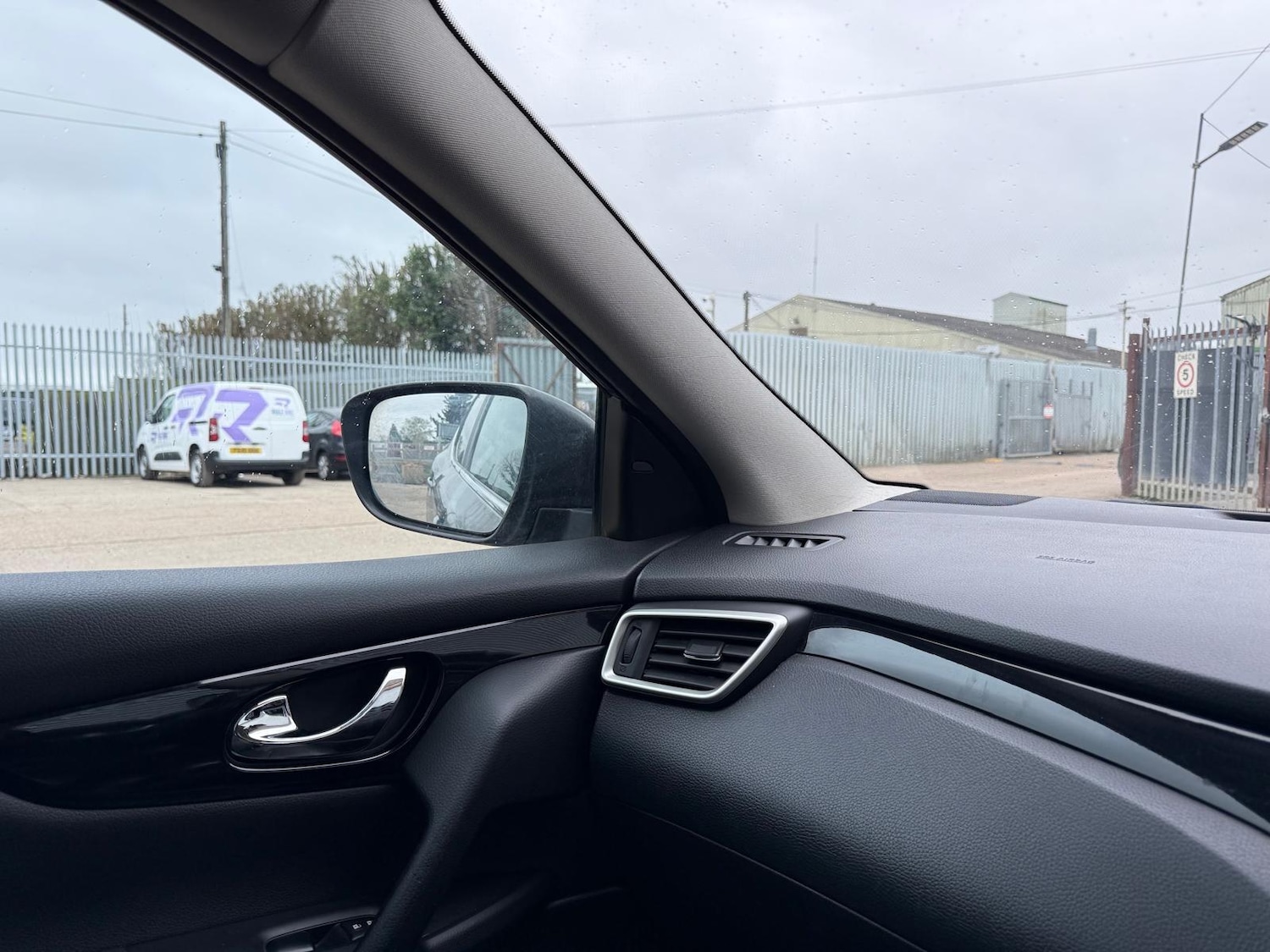 Used Nissan Qashqai 2014 for sale - 78072560: Photo 25