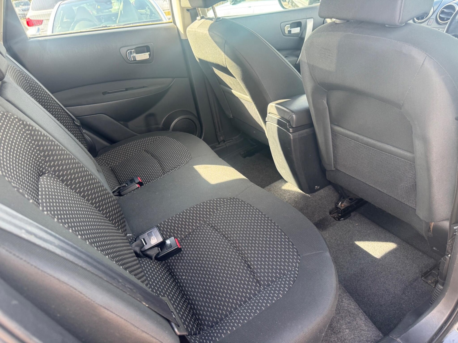 Used Nissan Qashqai 2009 for sale - 77882322: Photo 18