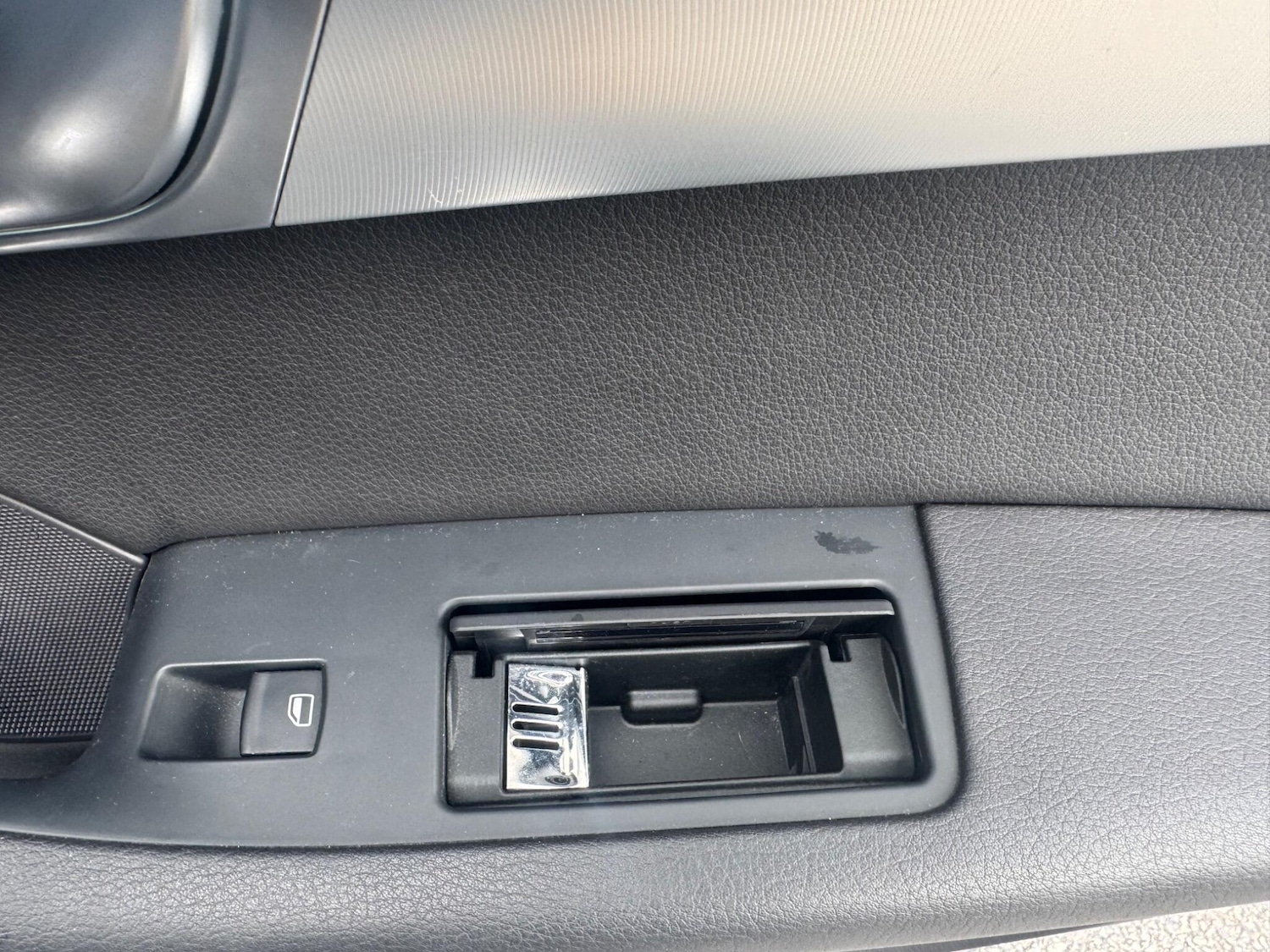 Used Audi A6 2009 for sale - 77839821: Photo 27