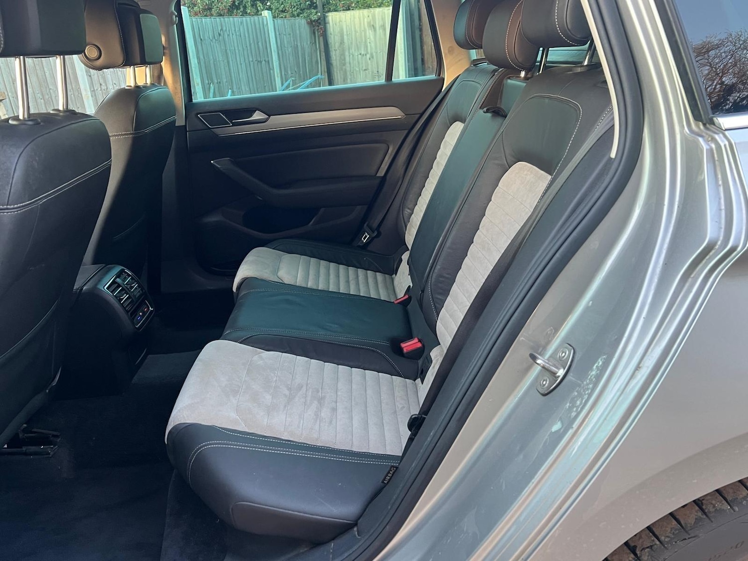 Used Volkswagen Passat 2016 for sale - 77939474: Photo 16